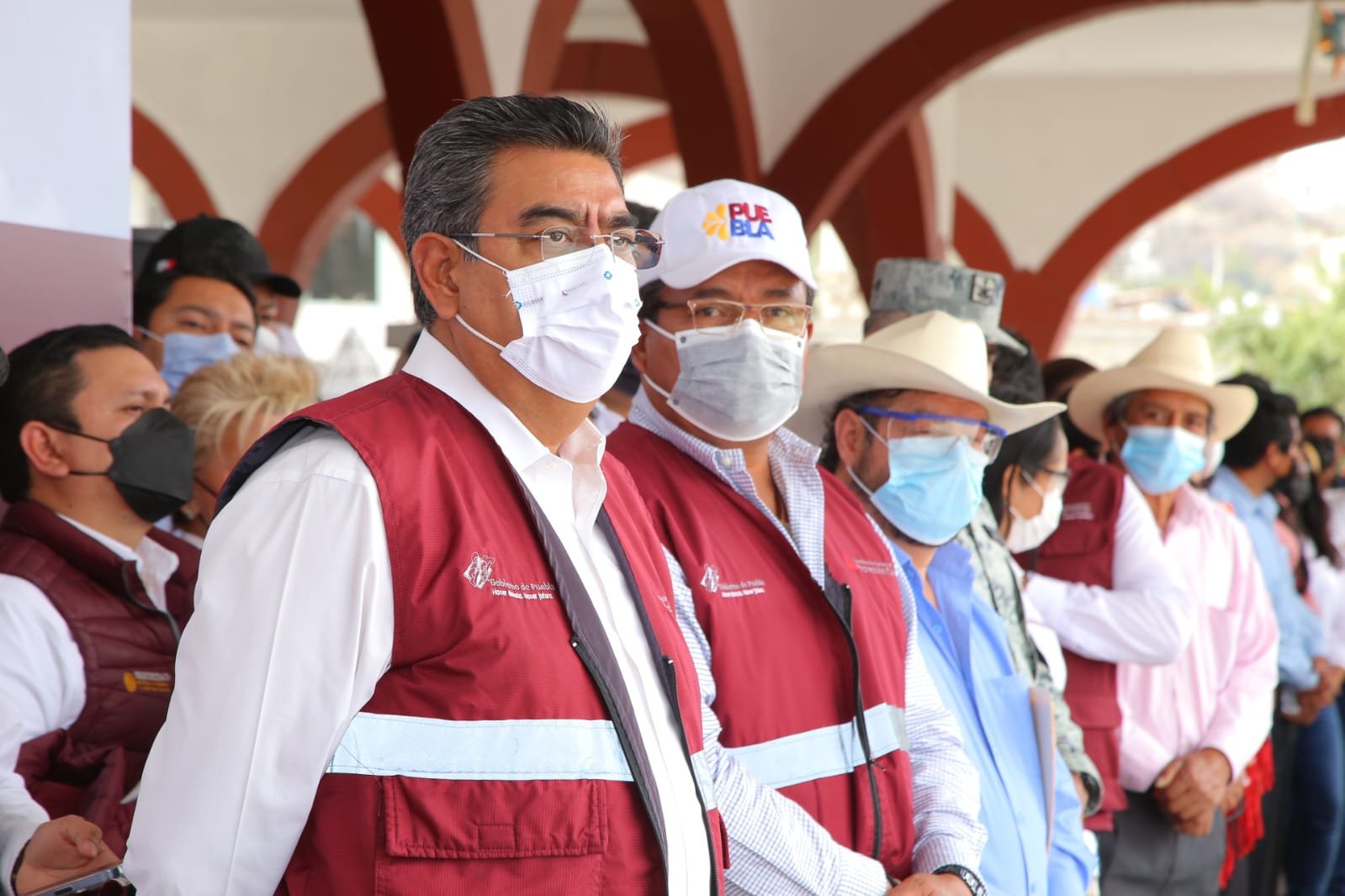 Con responsabilidad, gobierno de Puebla, federación y municipios actúan ante actividad del Popocatépetl: Sergio Salomón