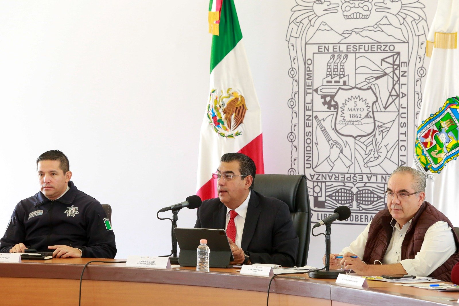 Continúa registro de tremor con amplitud moderada a baja del Popocatépetl: Segob