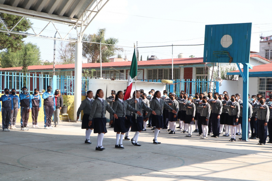 Convoca SEP a estudiantes y padres de familia a participar en concurso de escoltas