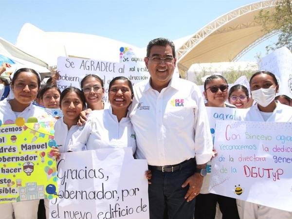Impulsa gobierno de Sergio Salomón desarrollo de la región de Tehuacán