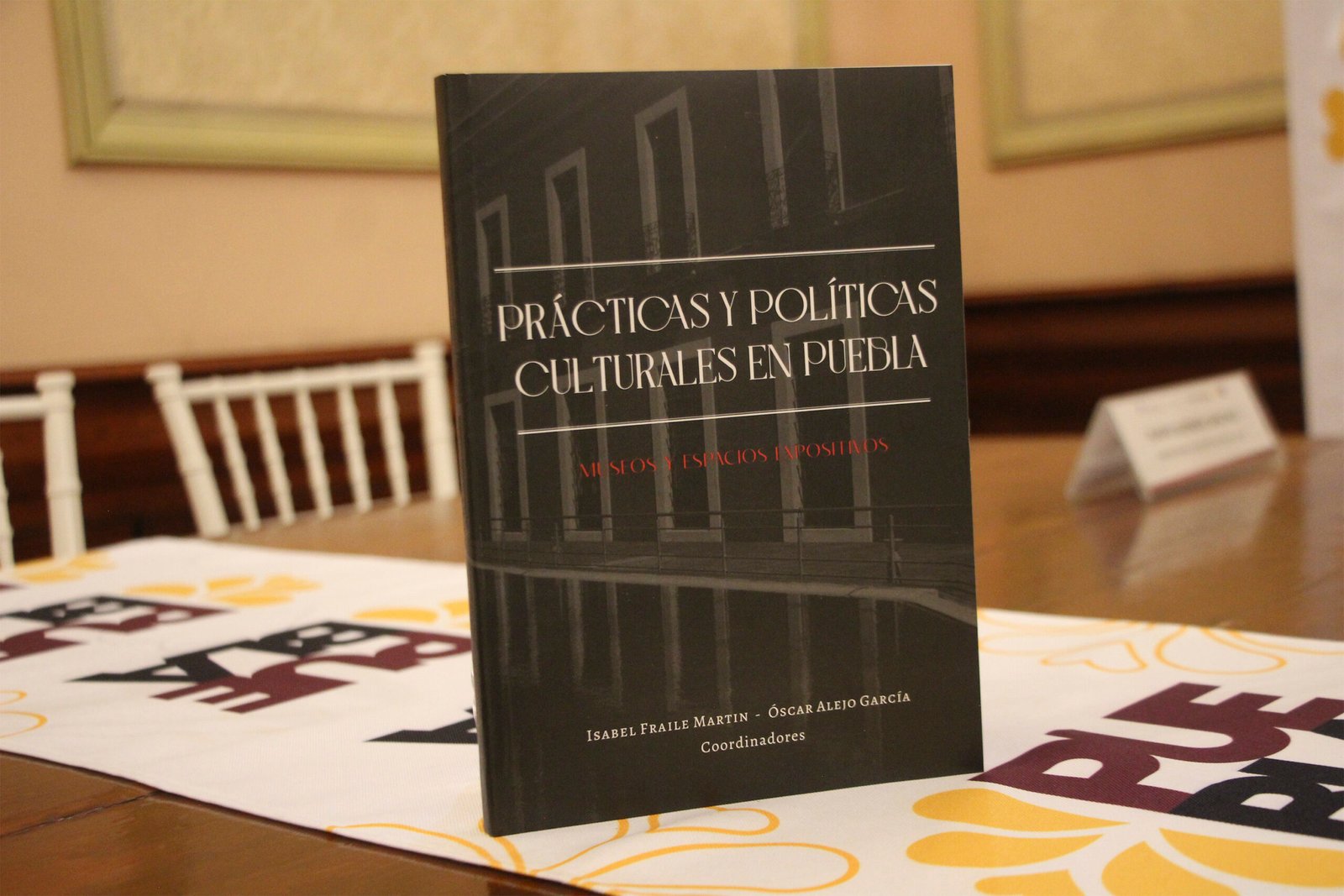Publica gobierno estatal libro “Prácticas y políticas culturales en Puebla”