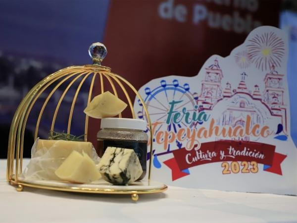 Invita gobierno de Sergio Salomón a Feria de Tepeyahualco