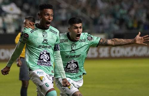 León vence 2-1 a Los Ángeles