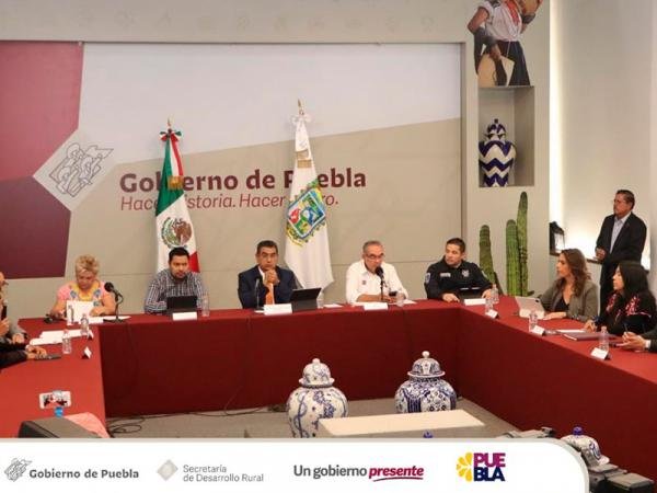 Apertura de ventanillas para apoyo a mezcaleros y cafeticultores