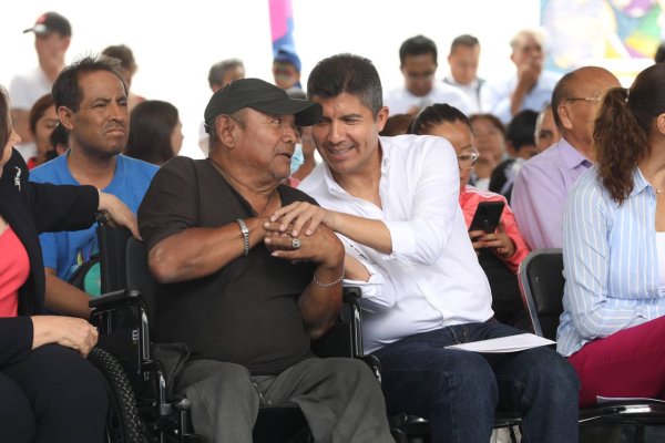 ENTREGA SMDIF PUEBLA APARATOS FUNCIONALES A 500 PERSONAS CON DISCAPACIDAD O MOVILIDAD REDUCIDA