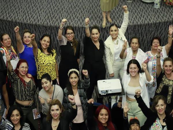 Reconoce y empodera gobierno estatal a mujeres del sector turístico