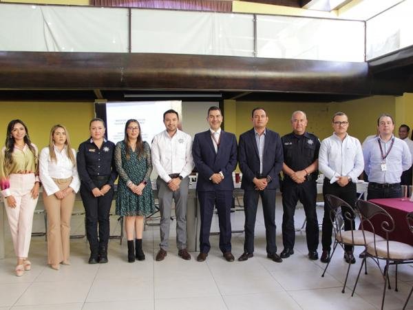 Con mesa de seguridad en Tehuacán; gobierno estatal atiende bienestar de las mujeres