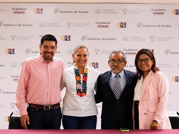 Con carrera deportiva, gobierno estatal une a familias migrantes