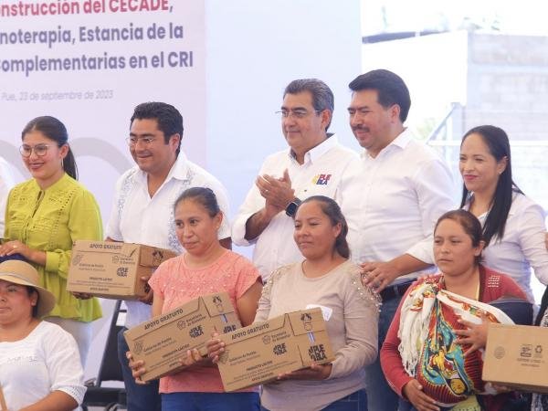 En Acatzingo, Sergio Salomón llama a hacer equipo por las políticas sociales y de progreso de Puebla 