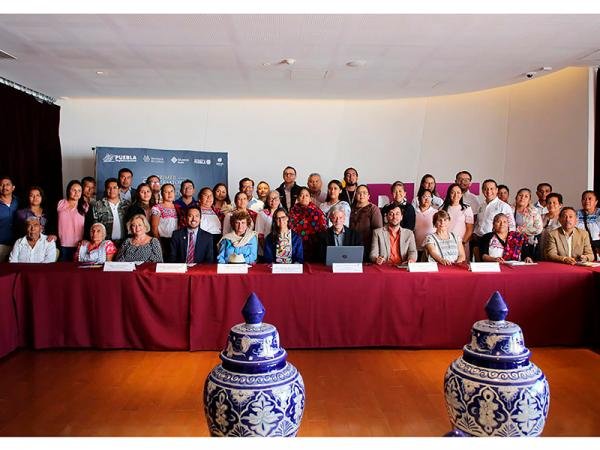 Brinda gobierno estatal capacitación para innovación y gestión artesanal