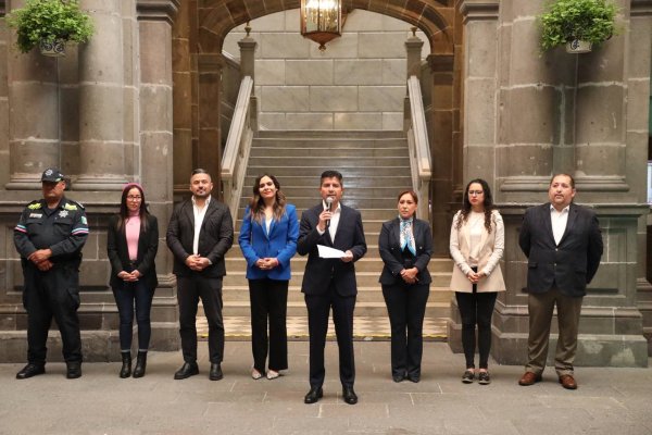 GOBIERNO MUNICIPAL DE PUEBLA ENTREGÓ EL BALIZAMIENTO Y SEMAFORIZACIÓN DE VIALIDADES PRINCIPALES
