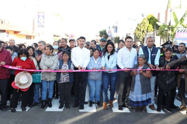AYUNTAMIENTO DE PUEBLA SIGUE ENTREGANDO CALLES PAVIMENTADAS, AHORA EN 16 DE SEPTIEMBRE SUR