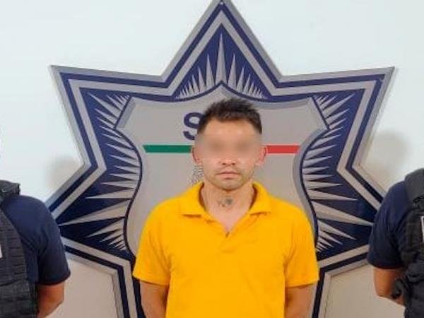Por robo, SSP detiene a empleado de papelería