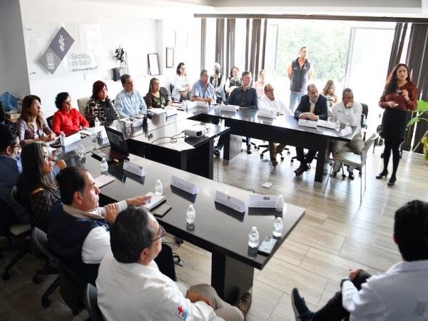 Disminuye Puebla índice de mortalidad materna: Salud