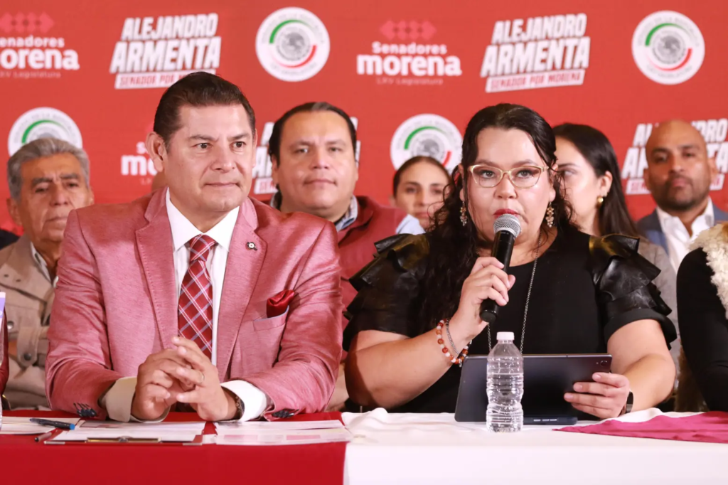 Armenta trabaja por el bienestar social de las mujeres