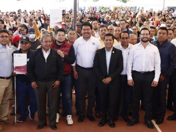 Con trámites y servicios, gobierno estatal contribuye al bienestar de las familias poblanas  