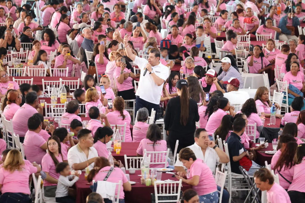 Mujeres son fundamentales para la reconstrucción del tejido social en la Transformación de Puebla: Armenta