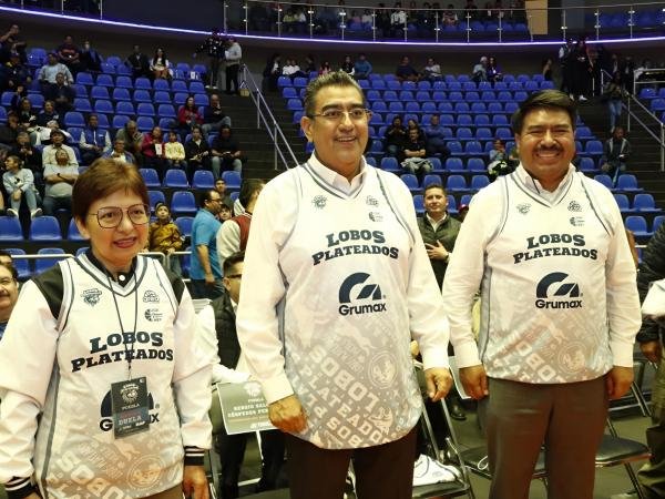 Asiste Sergio Salomón al arranque de la temporada de la Liga Nacional de Baloncesto Profesional Varonil 2024