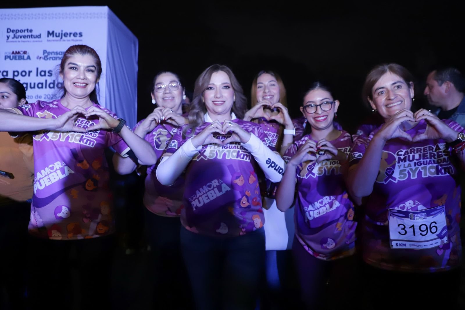 Todo un éxito la primera Carrera de la Mujer
