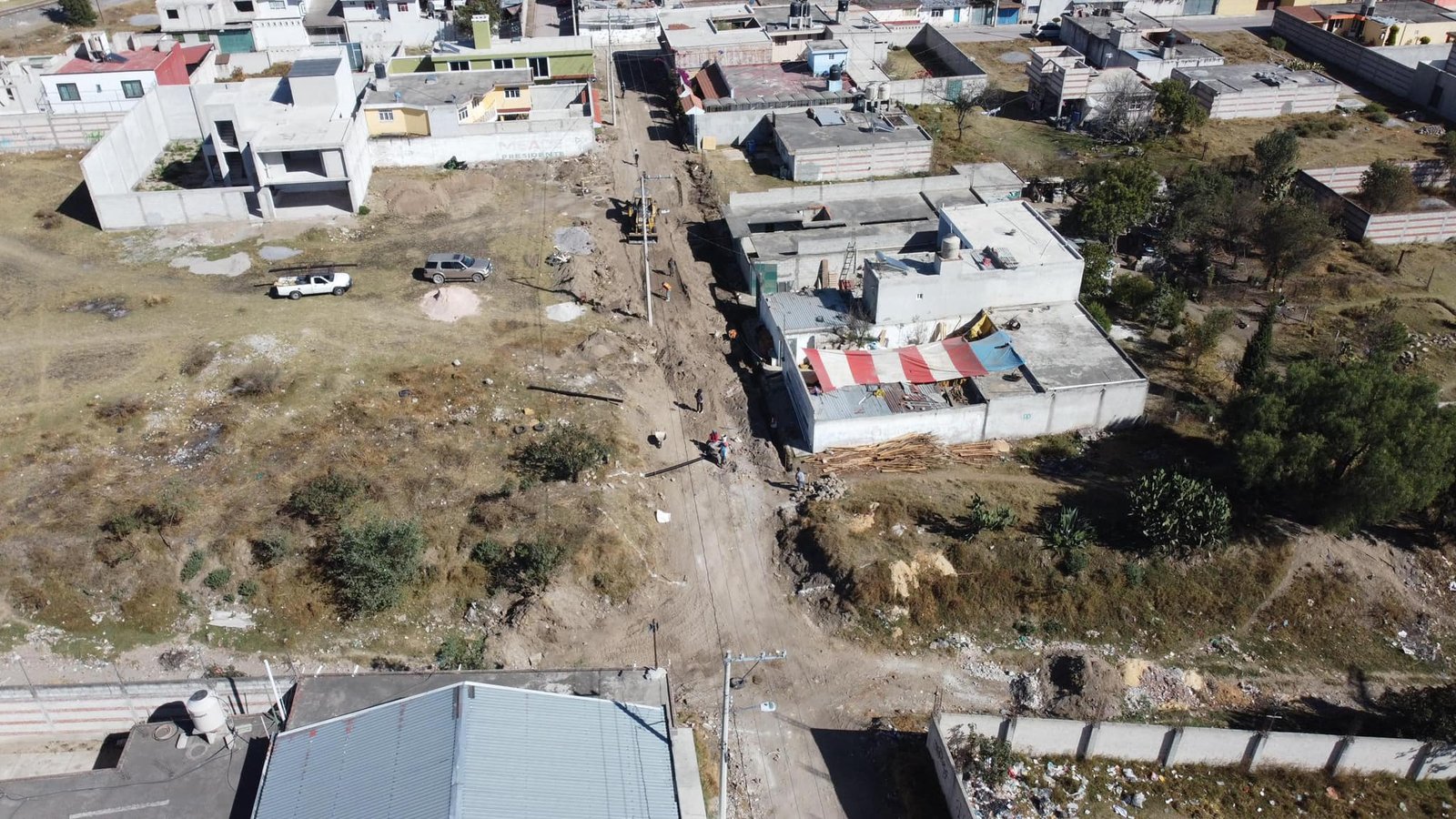 Te mostramos los avances de la construcción de pavimento con adoquín en la calle 6 Oriente