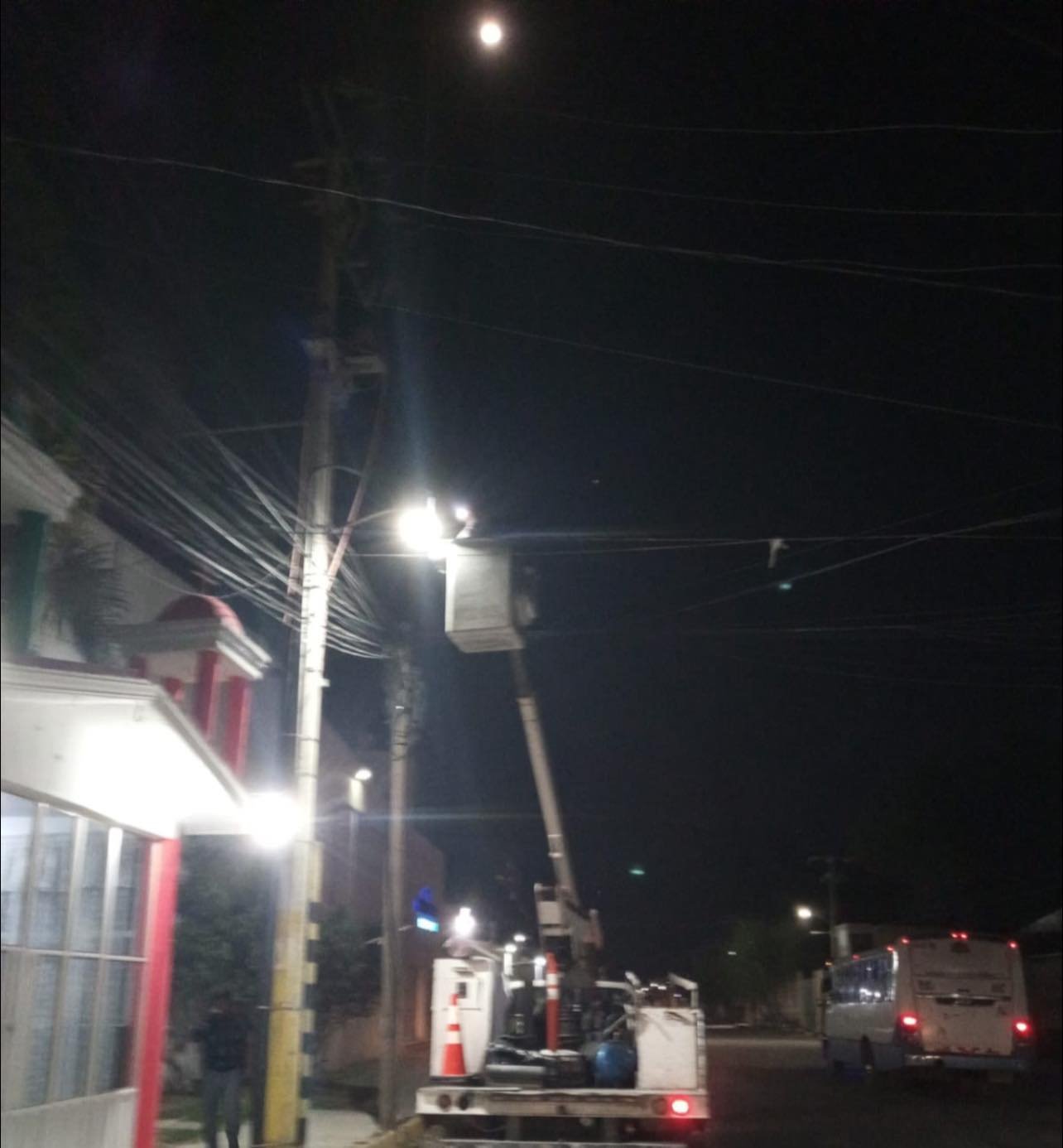¡Amozoc con más luz, más seguridad y más compromiso!
