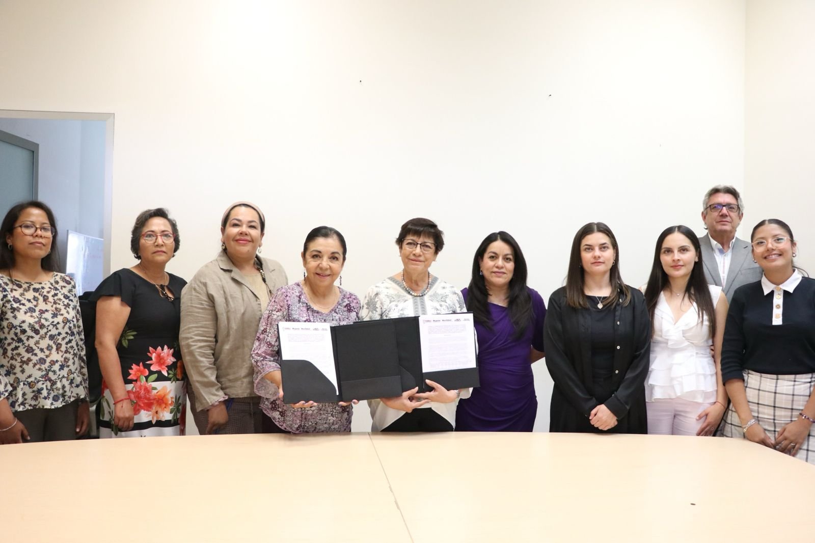 Trabaja gobierno de Armenta en transporte público seguro para mujeres