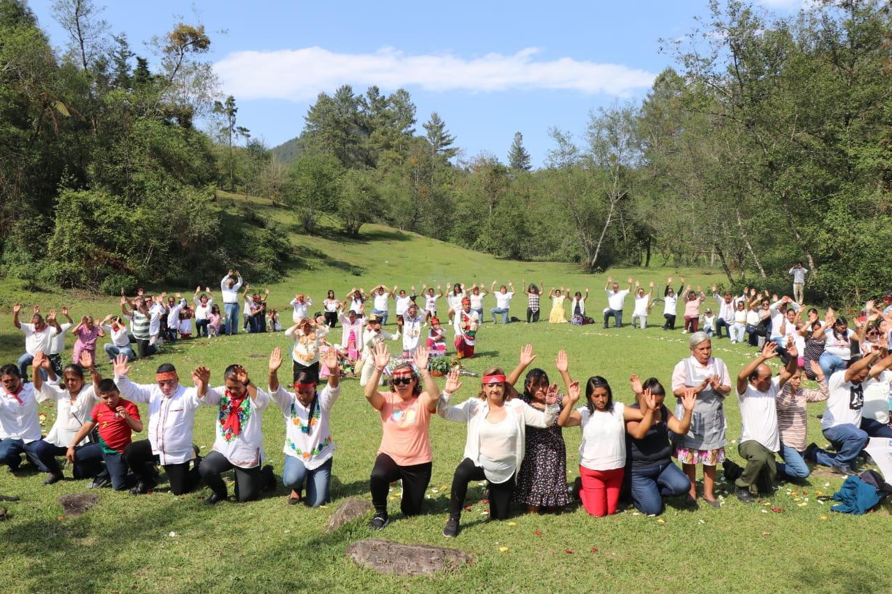 #CuidemosElAgua II Autoridades del gobierno de #Teziutlán y de la presidencia auxiliar de #Atoluca