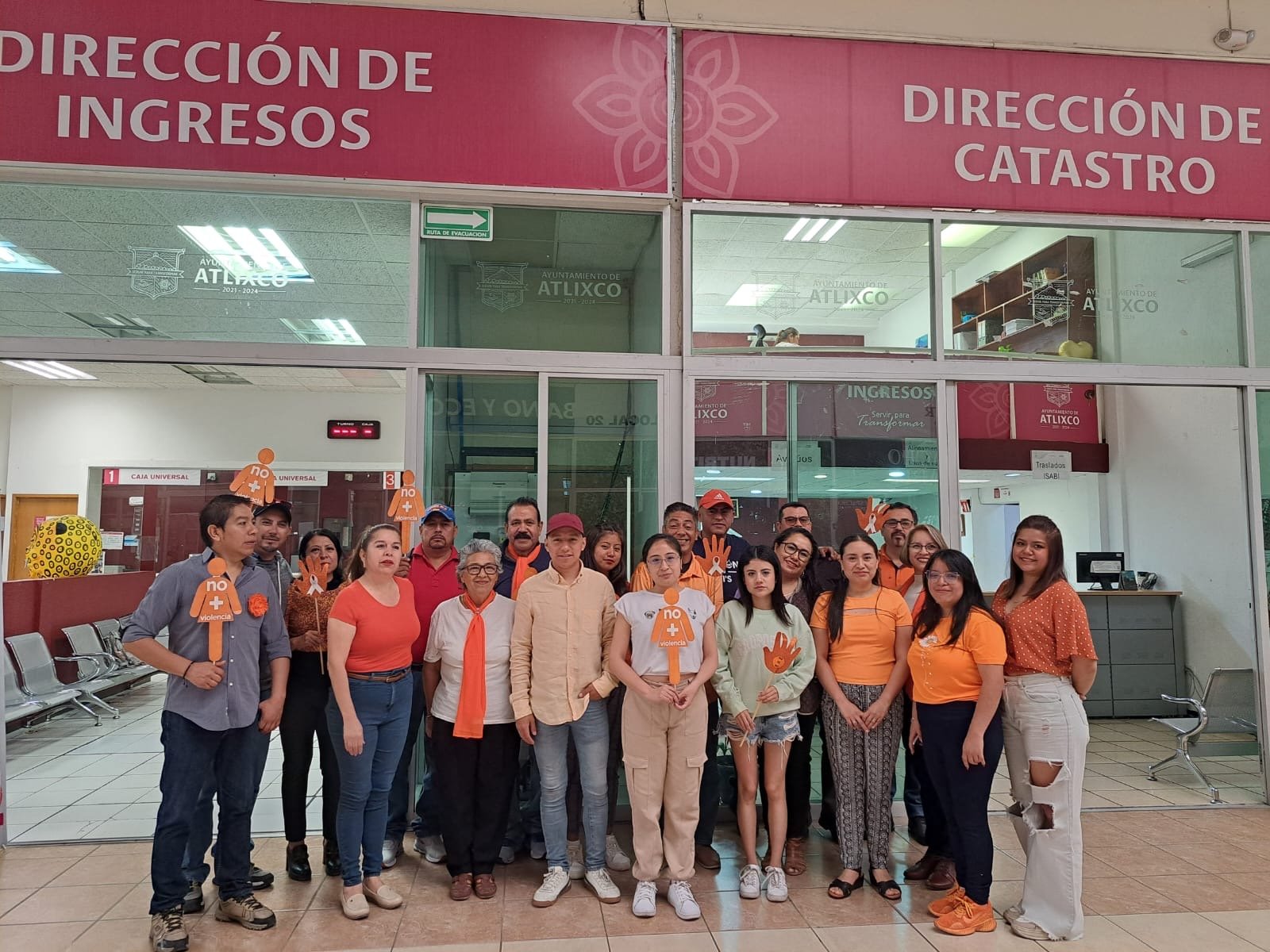 El naranja es el color de la esperanza y la valentía. Hoy, #DíaNaranja