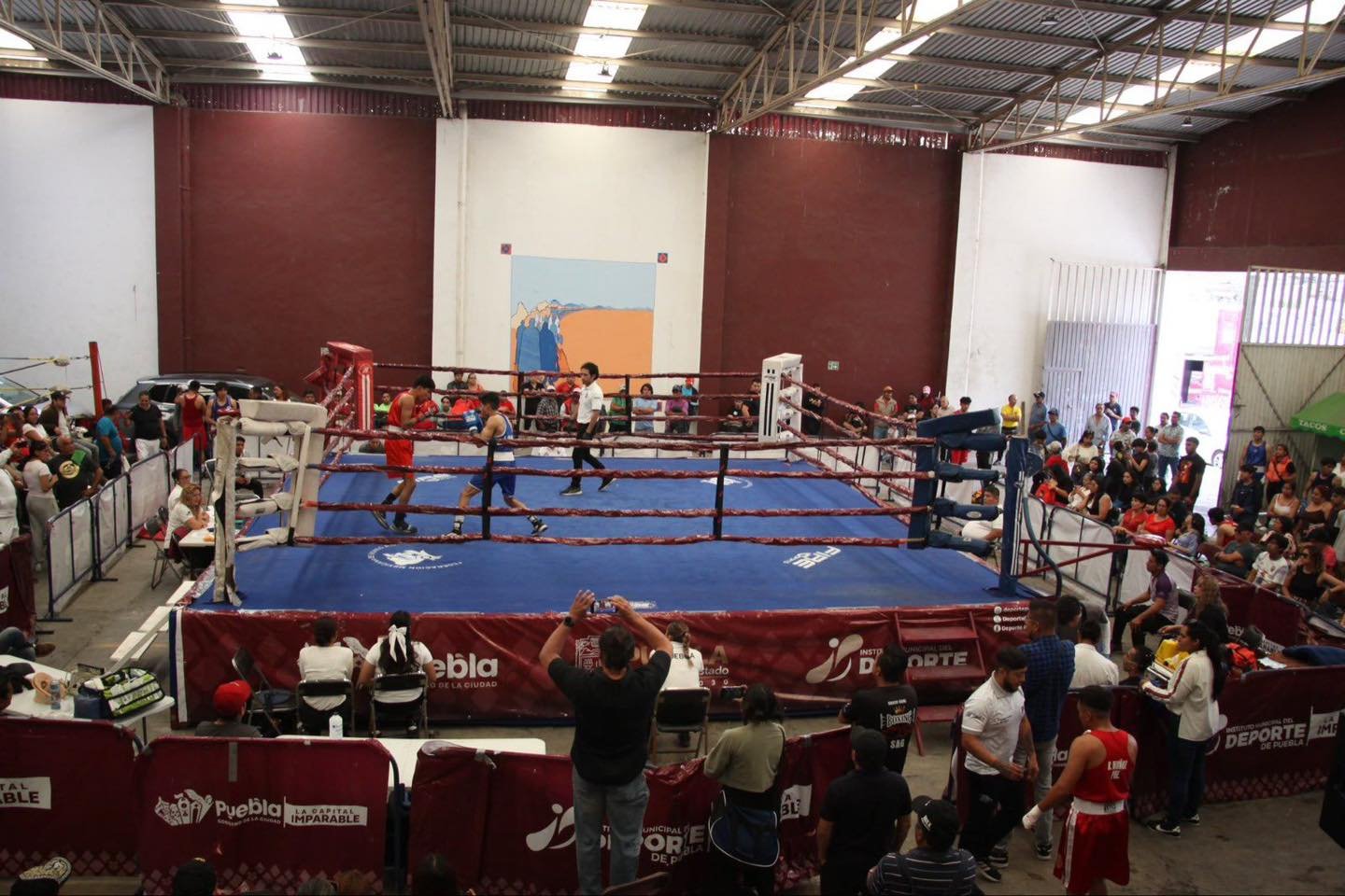 ¡La emoción del box llegó a San Pablo Xochimehuacan!