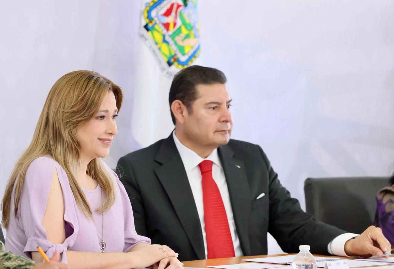 DIF Puebla transforma vidas a través de la adopción: historias que comienzan con amor